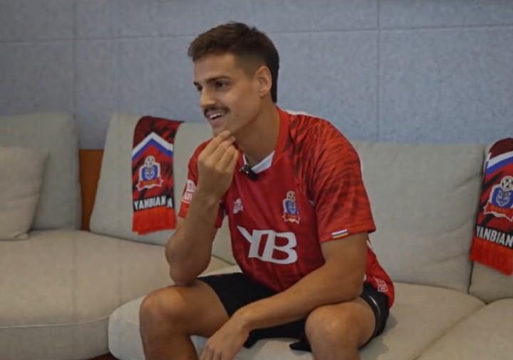 他的天赋, 中国足球环